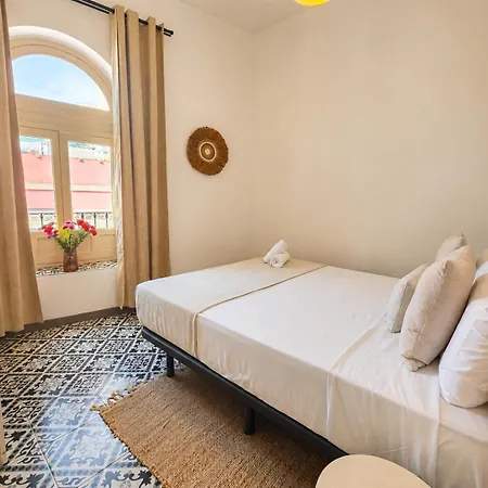 Alirena Mercado Central, Centro Apartment *